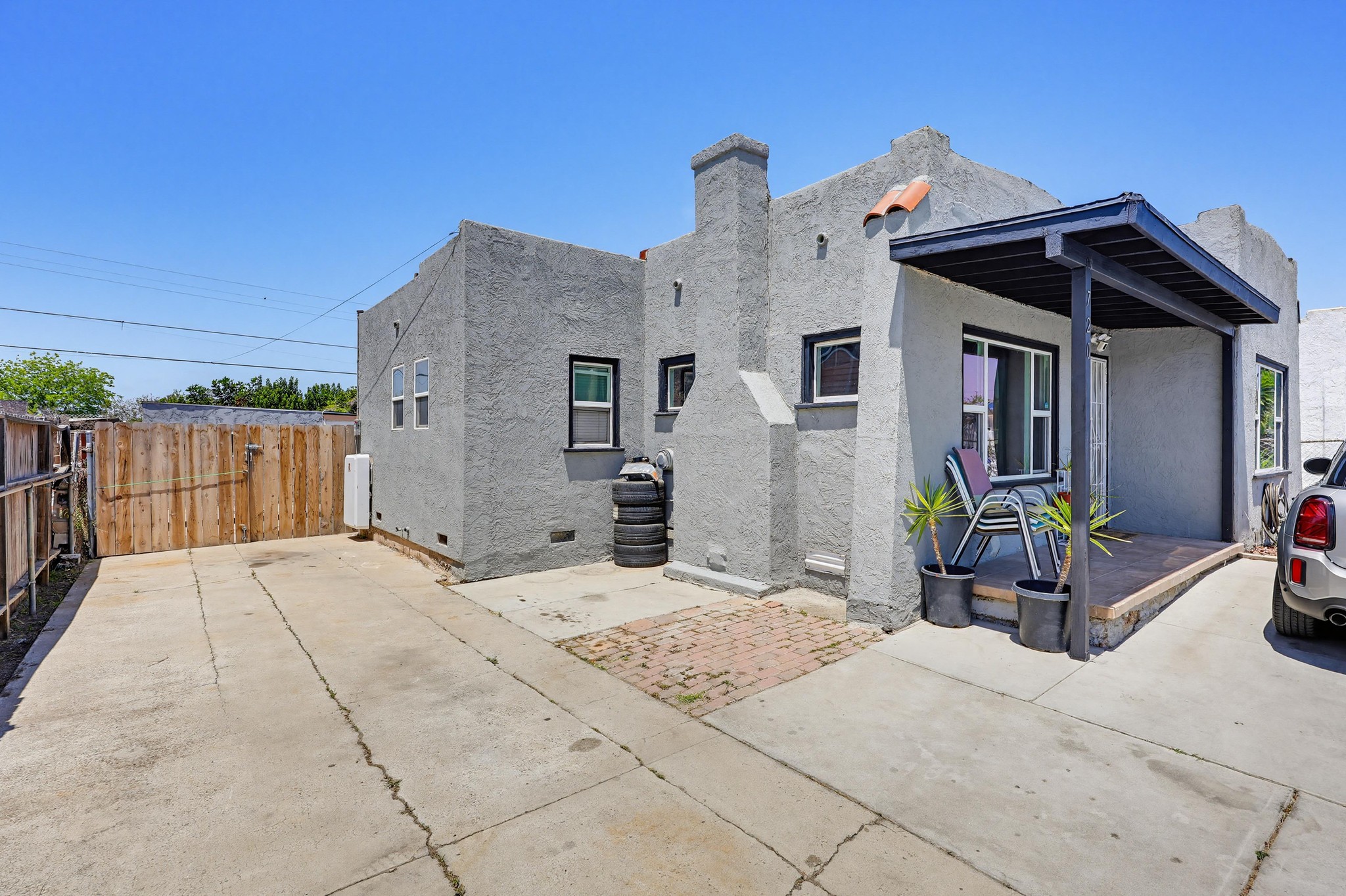 Virtual tour photo 7 of 44 for 720 S 37th St