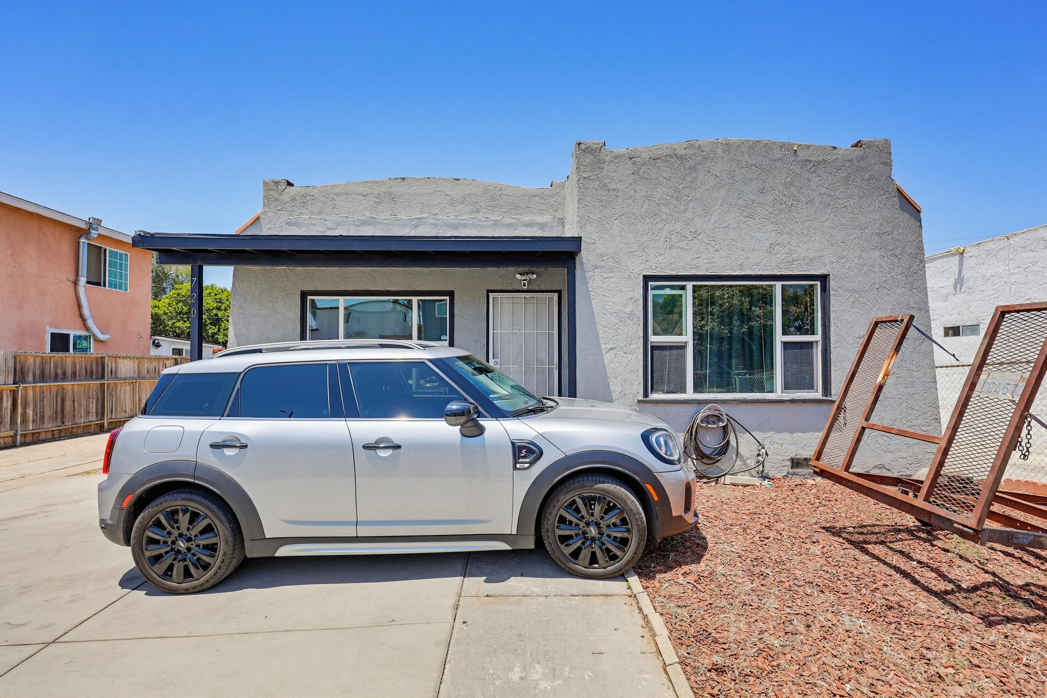 Virtual tour photo 8 of 44 for 720 S 37th St