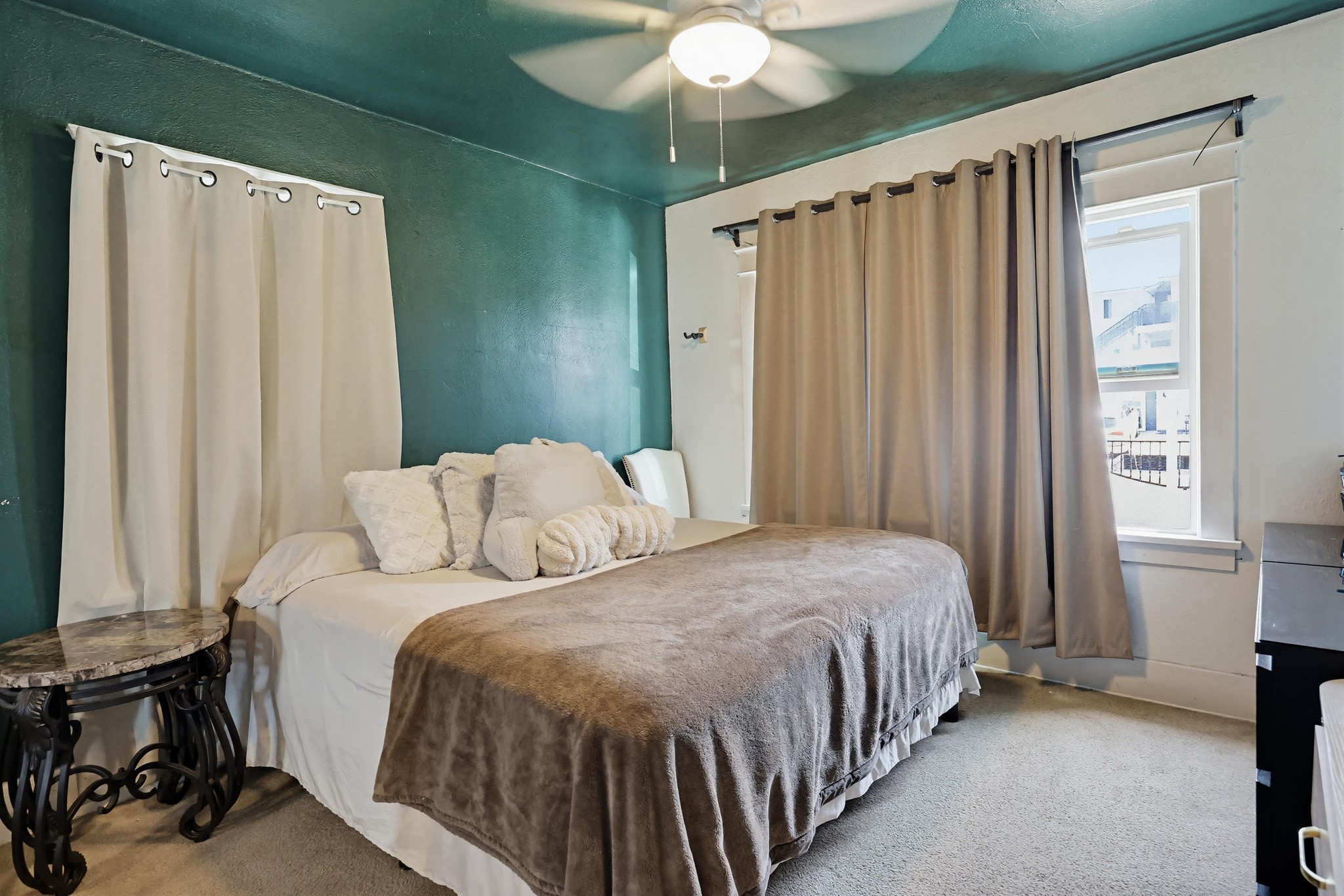 Virtual tour photo 28 of 44 for 720 S 37th St