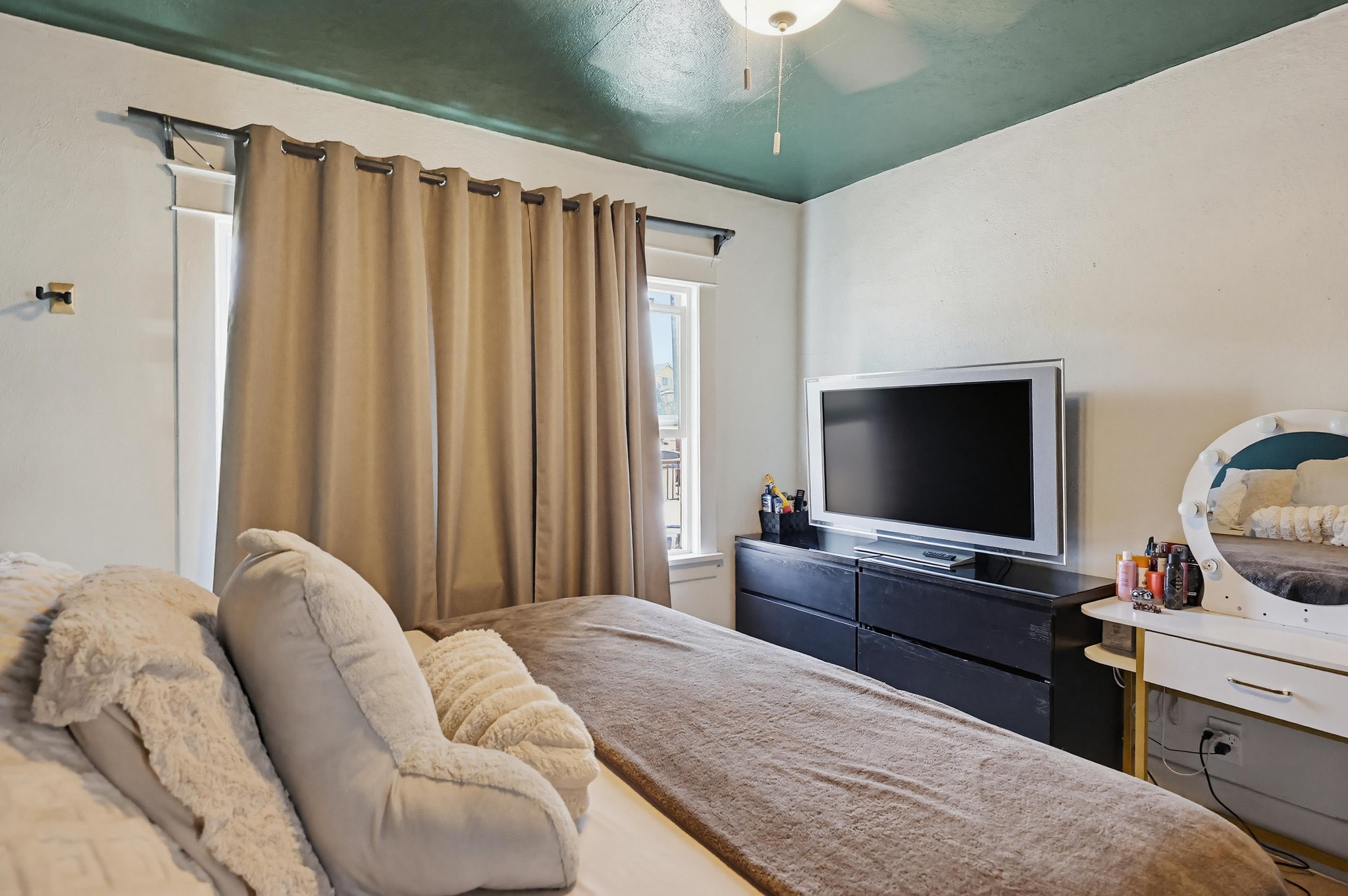 Virtual tour photo 29 of 44 for 720 S 37th St
