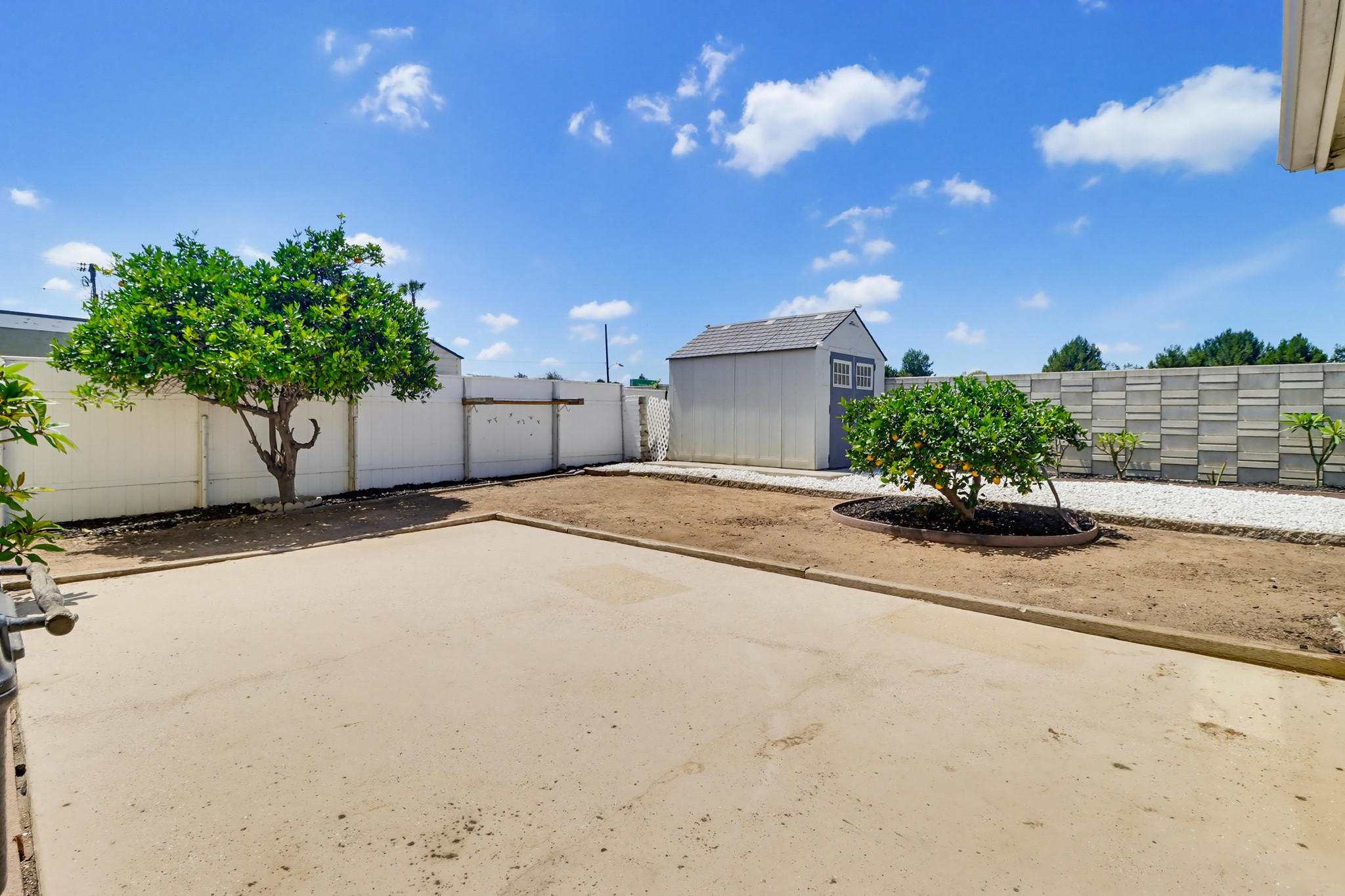 Virtual tour photo 37 of 48 for 720 Safford Ave