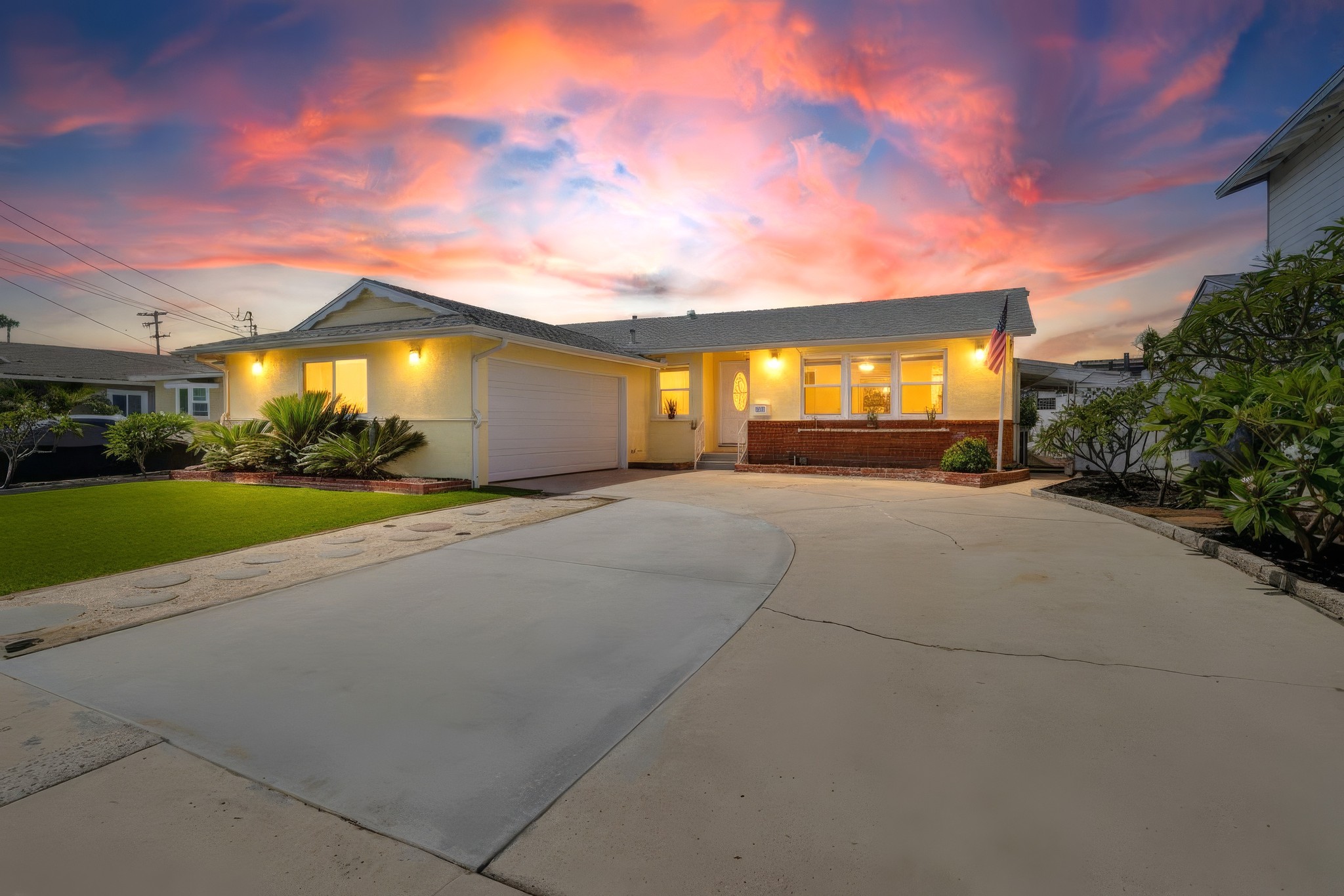 Virtual tour photo 49 of 48 for 720 Safford Ave