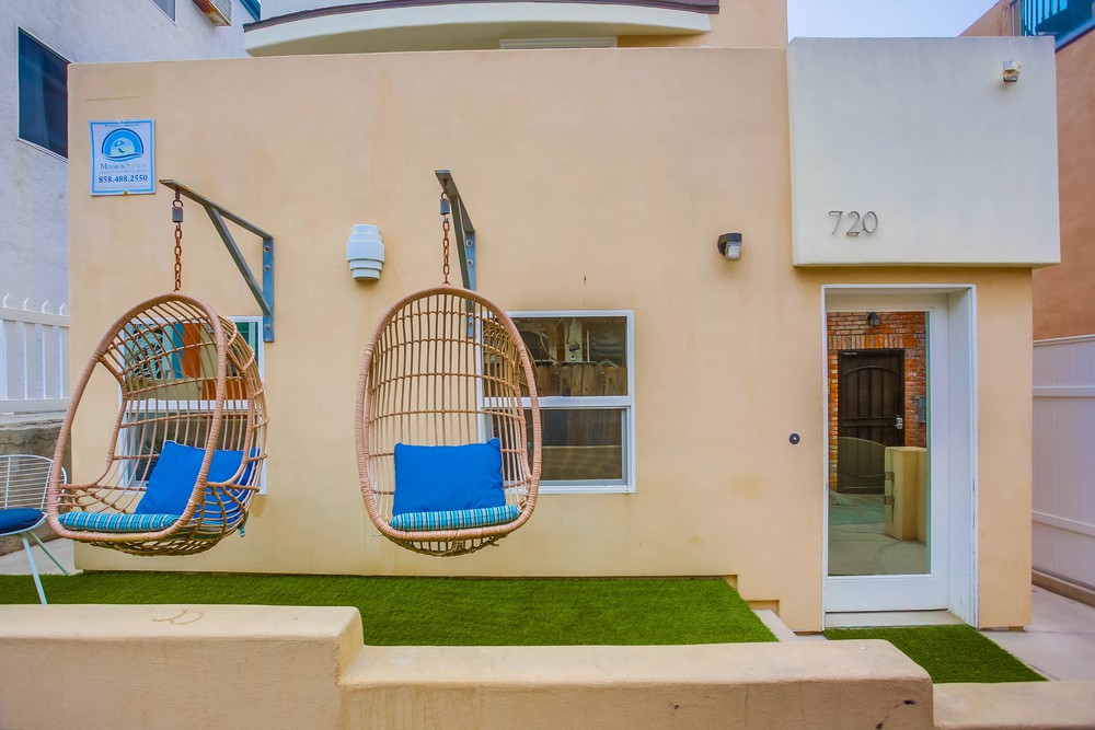 Virtual tour photo 3 of 56 for 720 Tangiers Ct