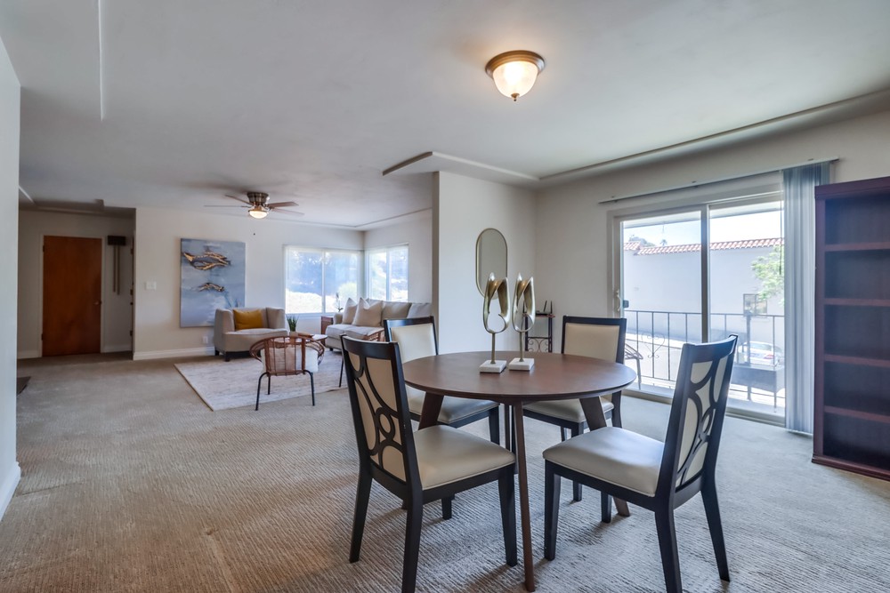 Virtual tour photo 11 of 32 for 720 W Juniper St