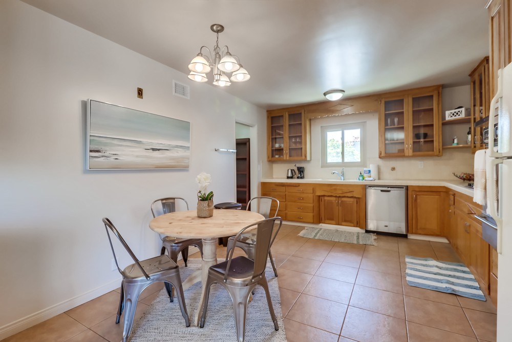 Virtual tour photo 16 of 32 for 720 W Juniper St