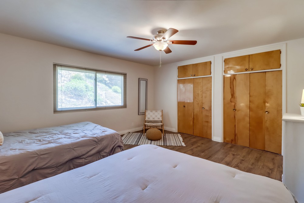 Virtual tour photo 25 of 32 for 720 W Juniper St