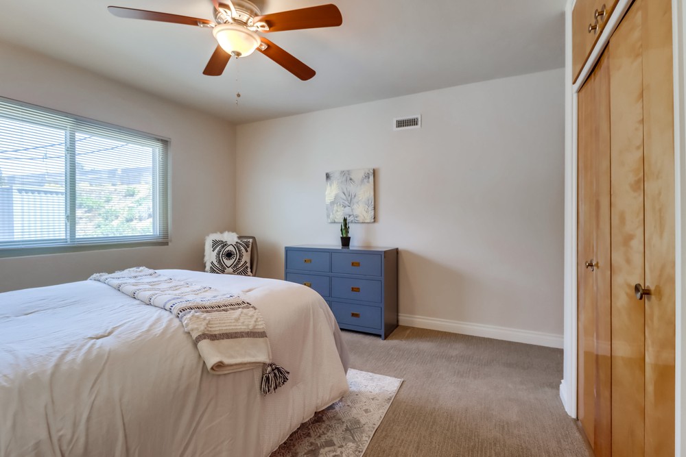 Virtual tour photo 31 of 32 for 720 W Juniper St