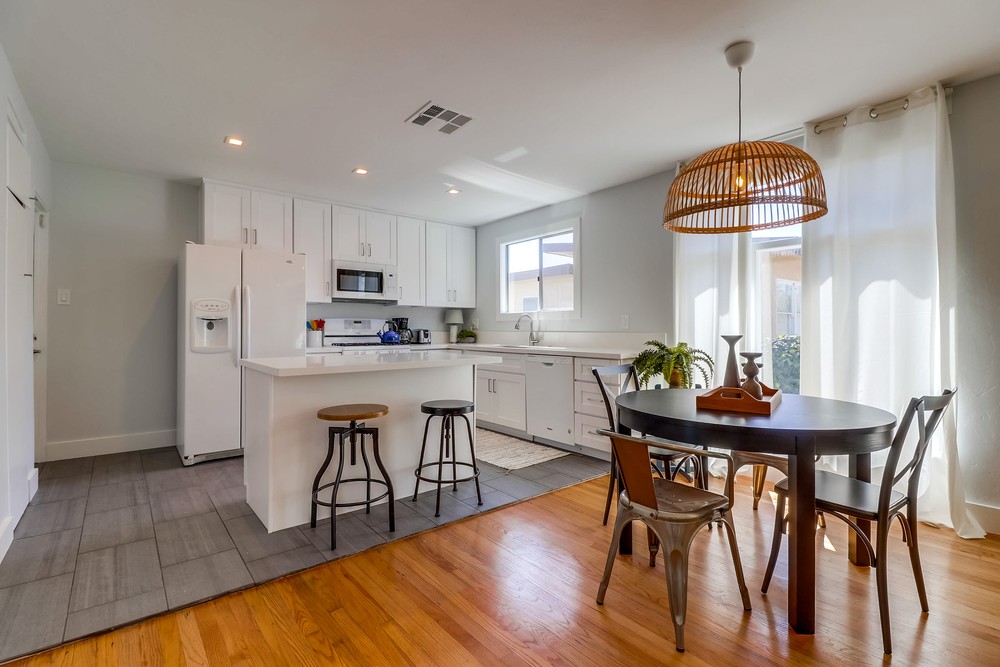 Virtual tour photo 17 of 25 for 720 Wilbur Ave