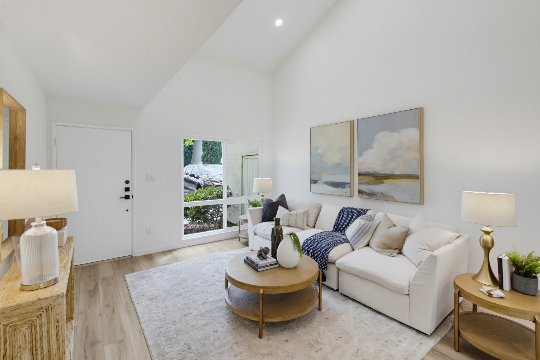 Virtual tour photo 8 of 45 for 7200 Melody Ln
