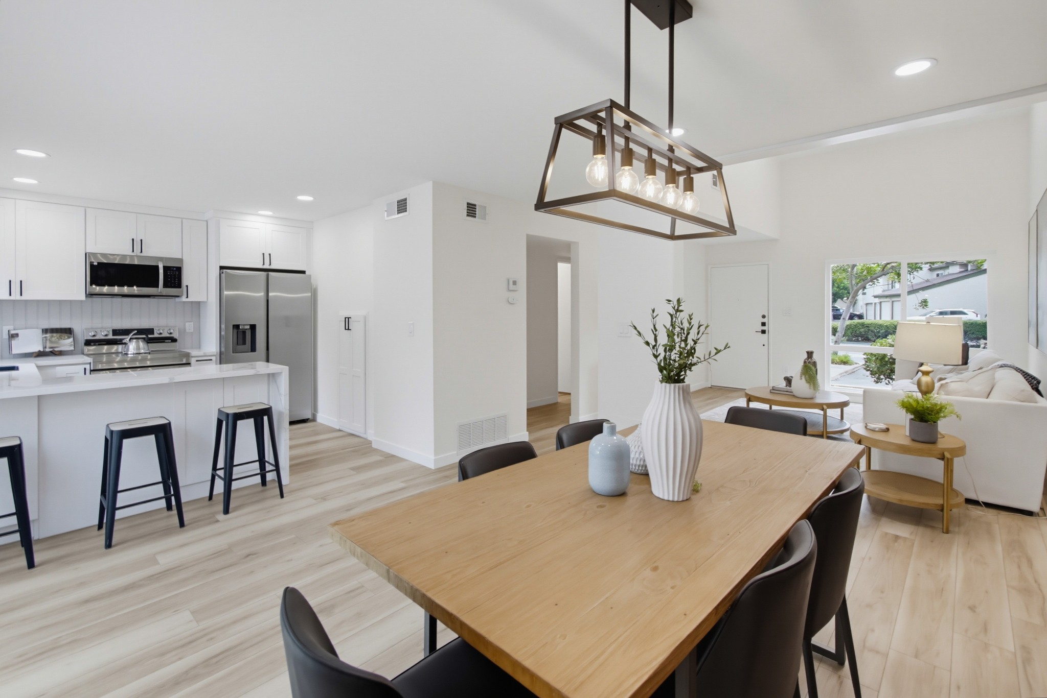 Virtual tour photo 12 of 45 for 7200 Melody Ln