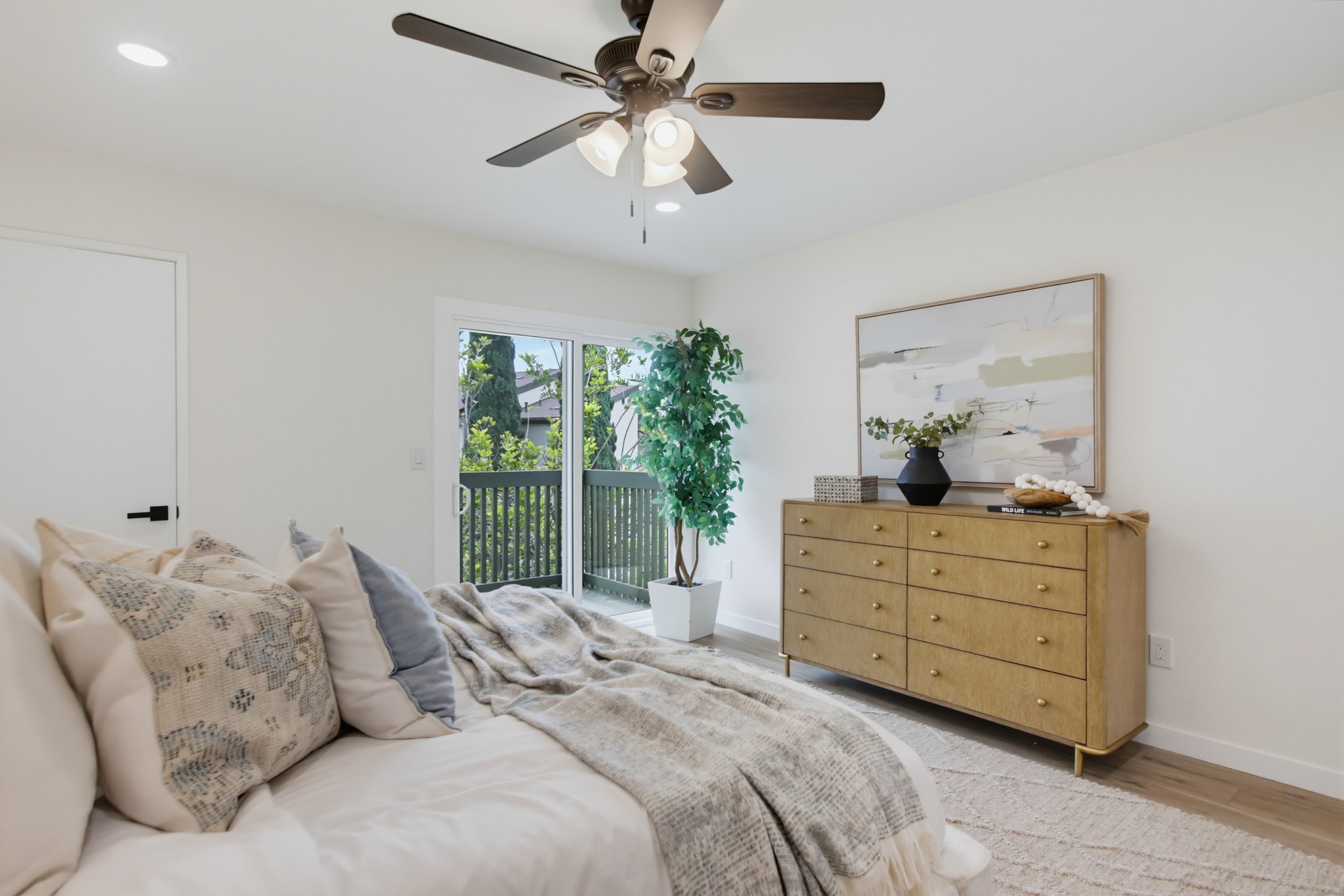 Virtual tour photo 22 of 45 for 7200 Melody Ln