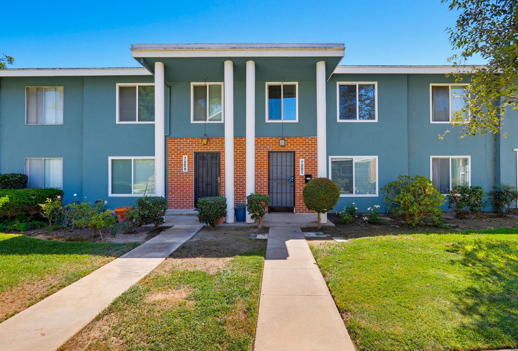 Virtual tour photo 5 of 54 for 7201 Santa Isabel Cir