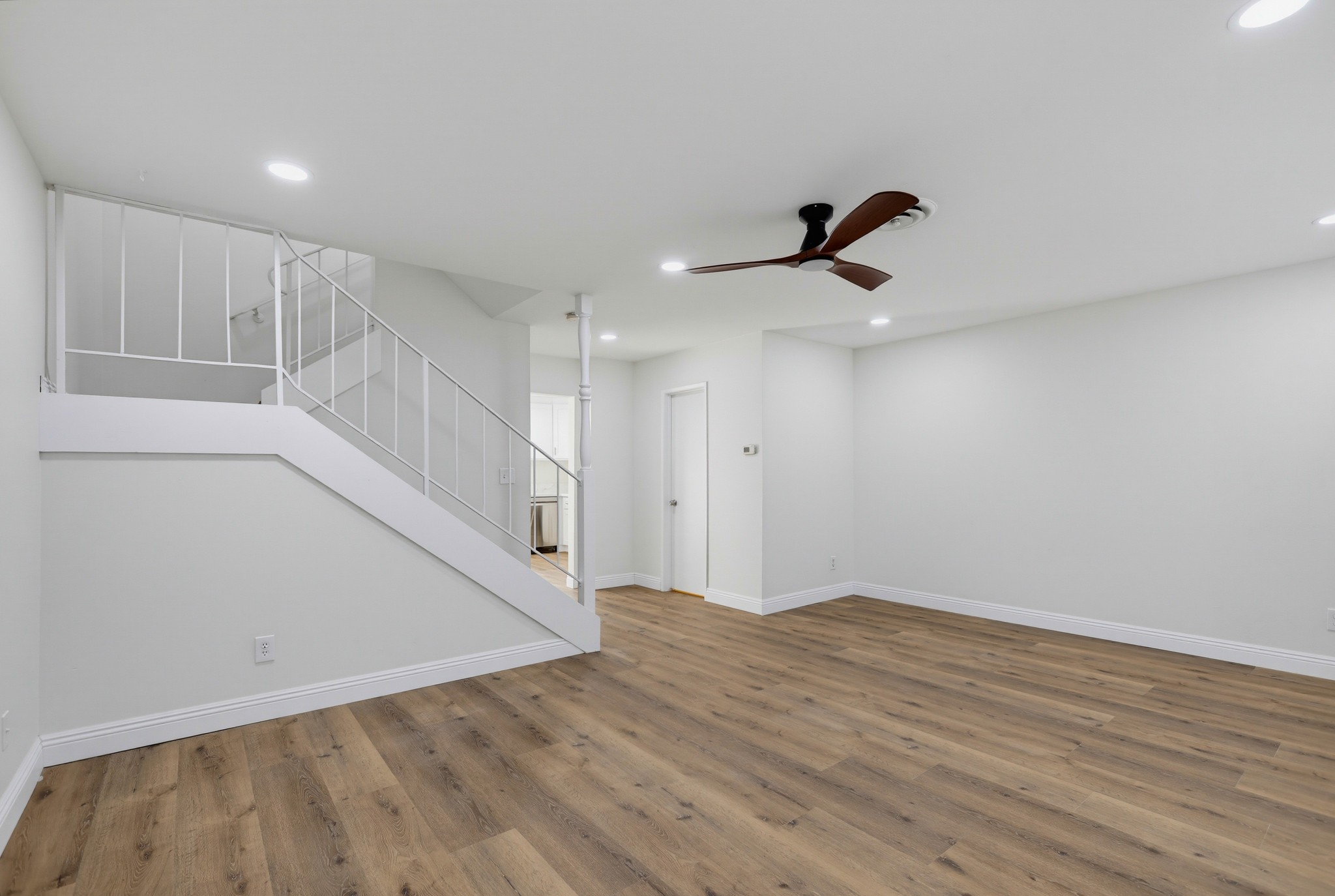 Virtual tour photo 7 of 54 for 7201 Santa Isabel Cir