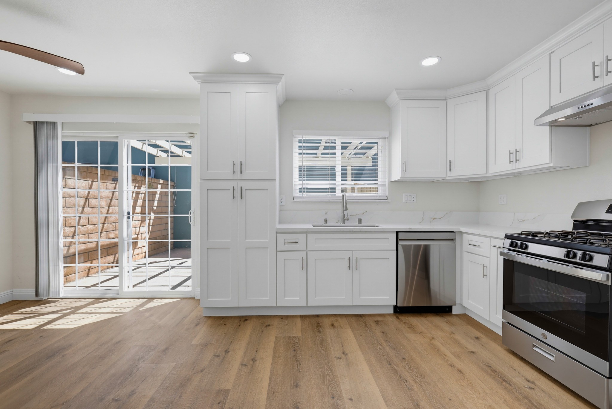 Virtual tour photo 15 of 54 for 7201 Santa Isabel Cir