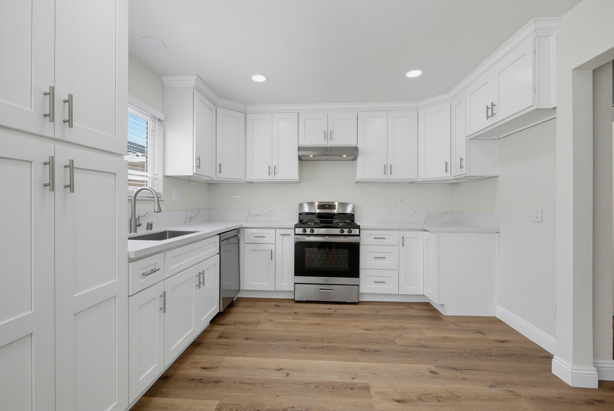 Virtual tour photo 17 of 54 for 7201 Santa Isabel Cir