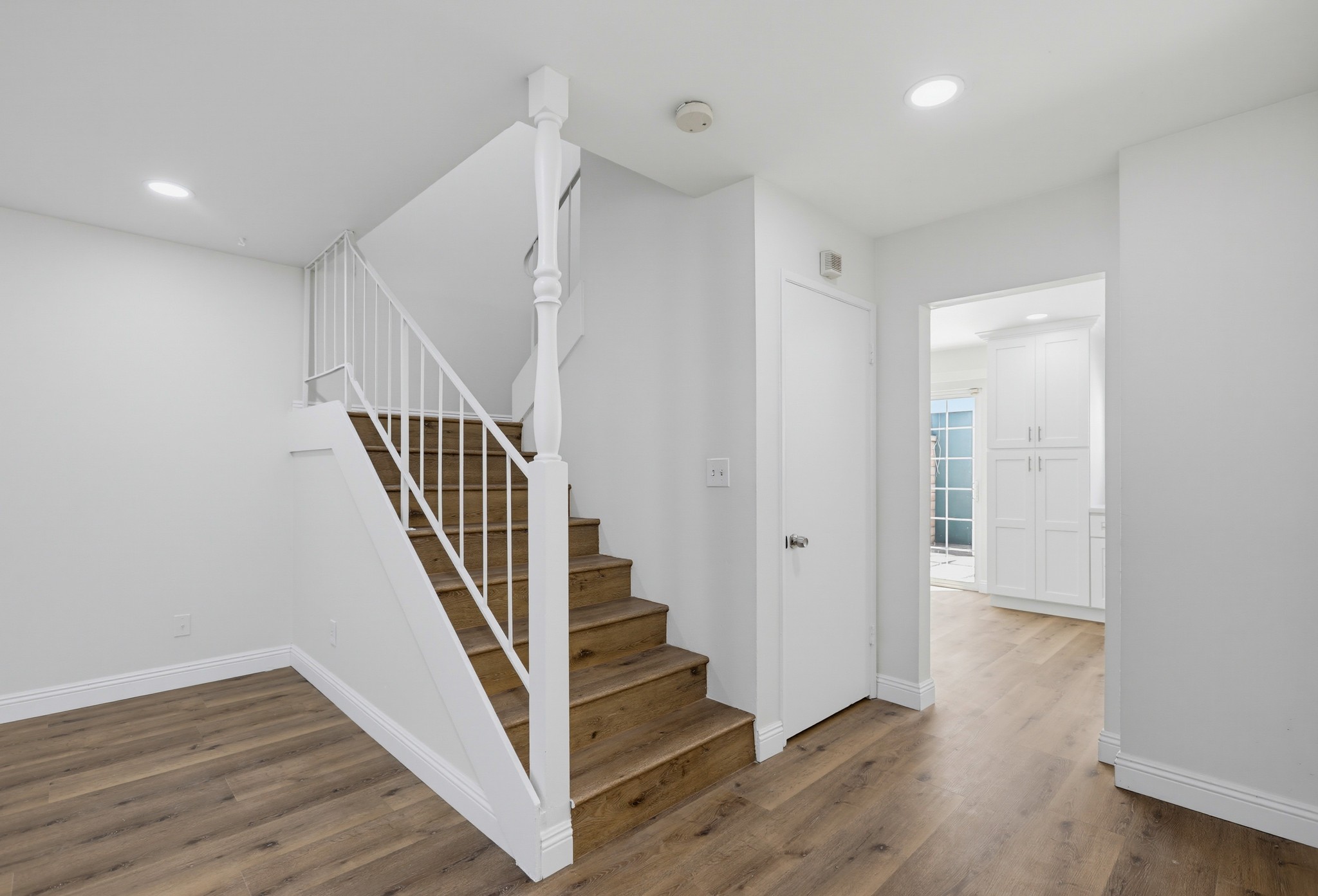 Virtual tour photo 22 of 54 for 7201 Santa Isabel Cir