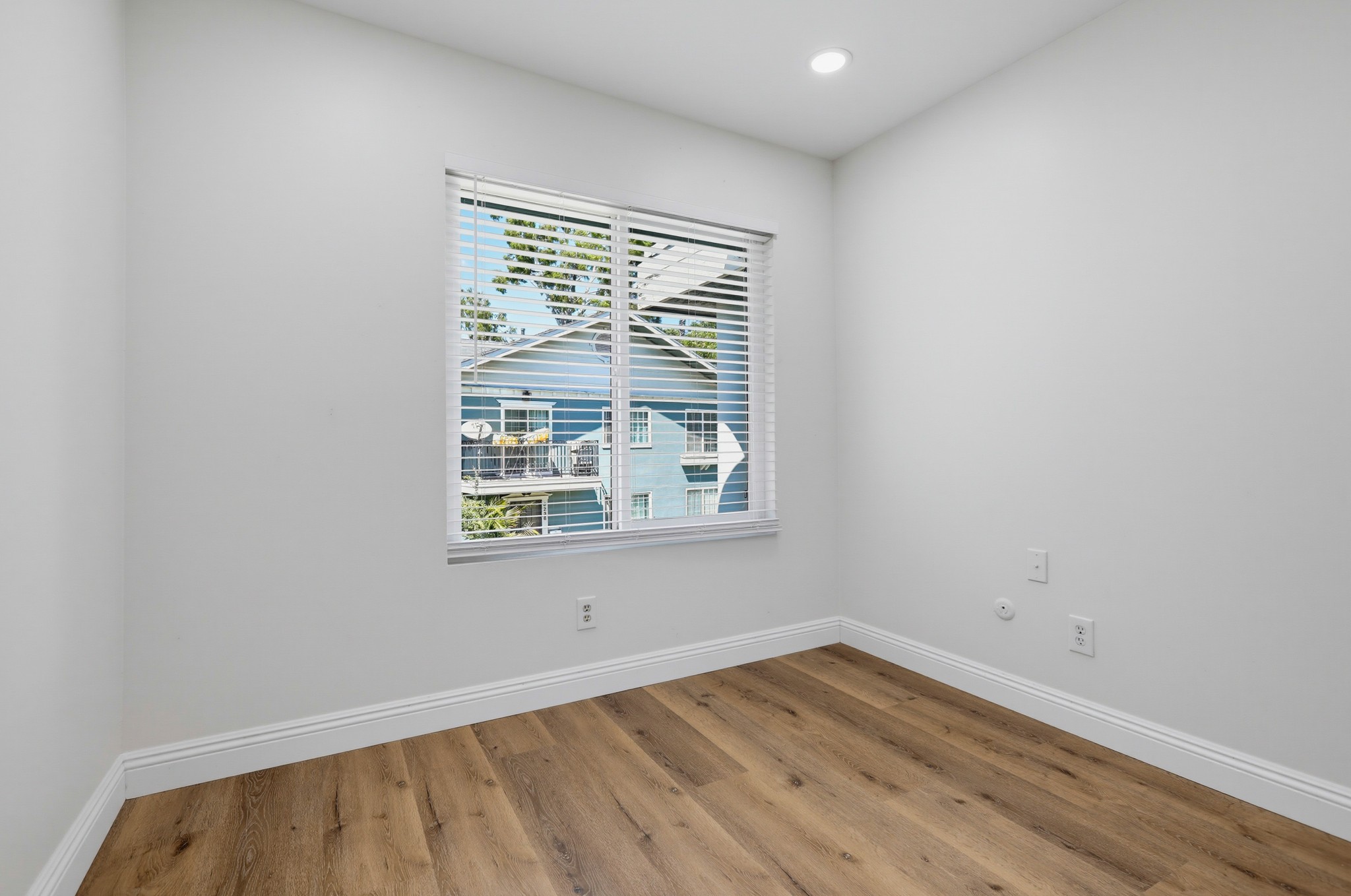 Virtual tour photo 31 of 54 for 7201 Santa Isabel Cir