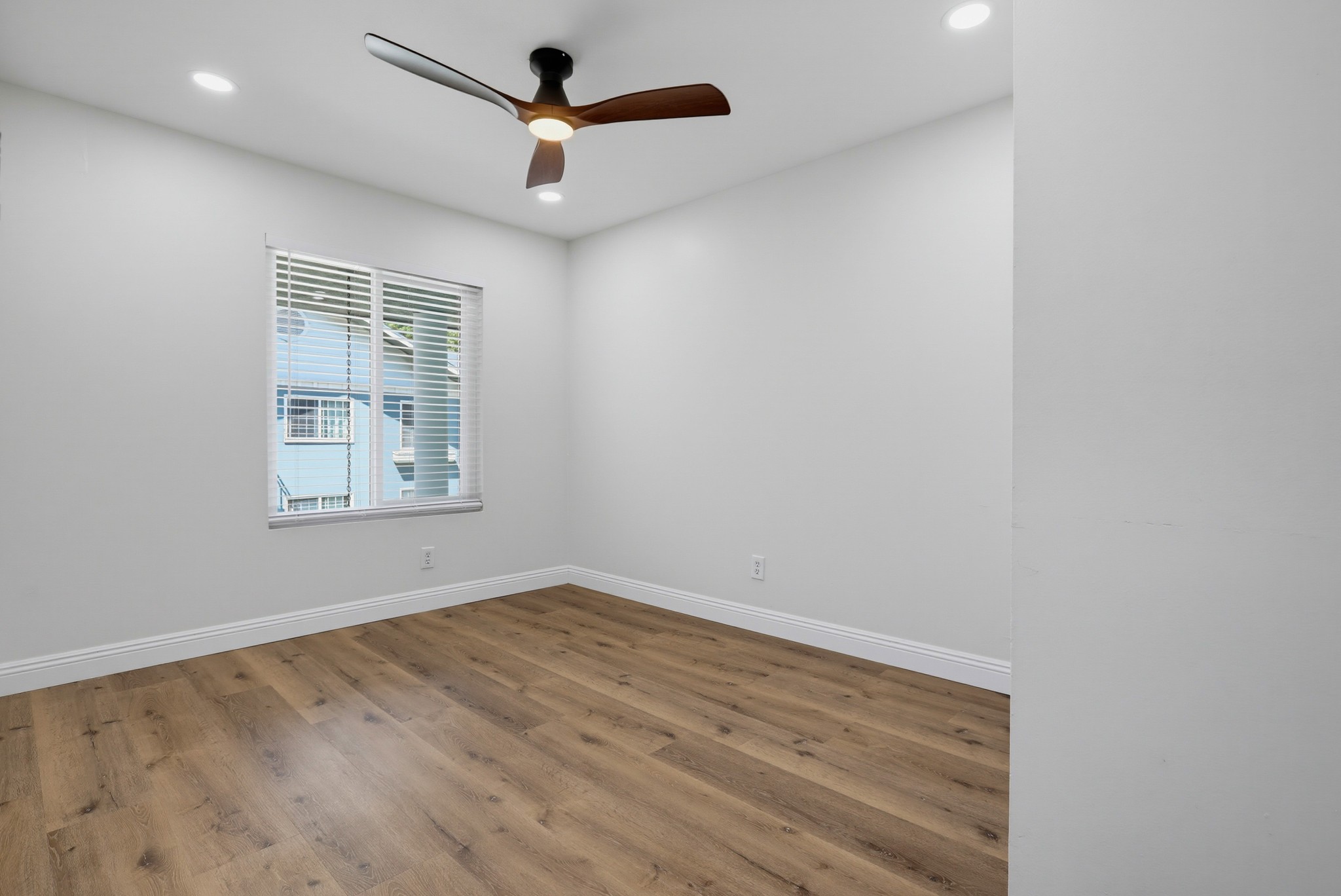 Virtual tour photo 33 of 54 for 7201 Santa Isabel Cir
