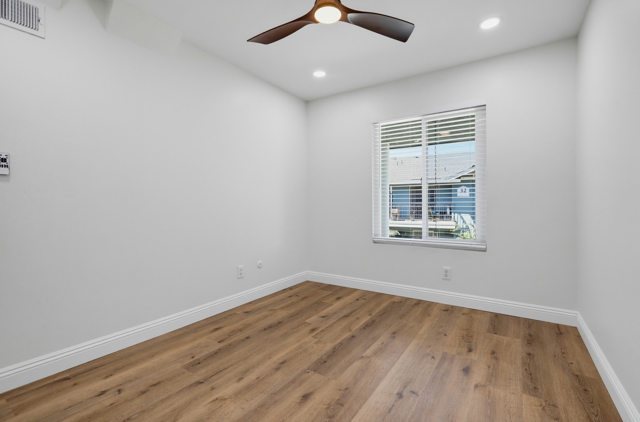 Virtual tour photo 34 of 54 for 7201 Santa Isabel Cir
