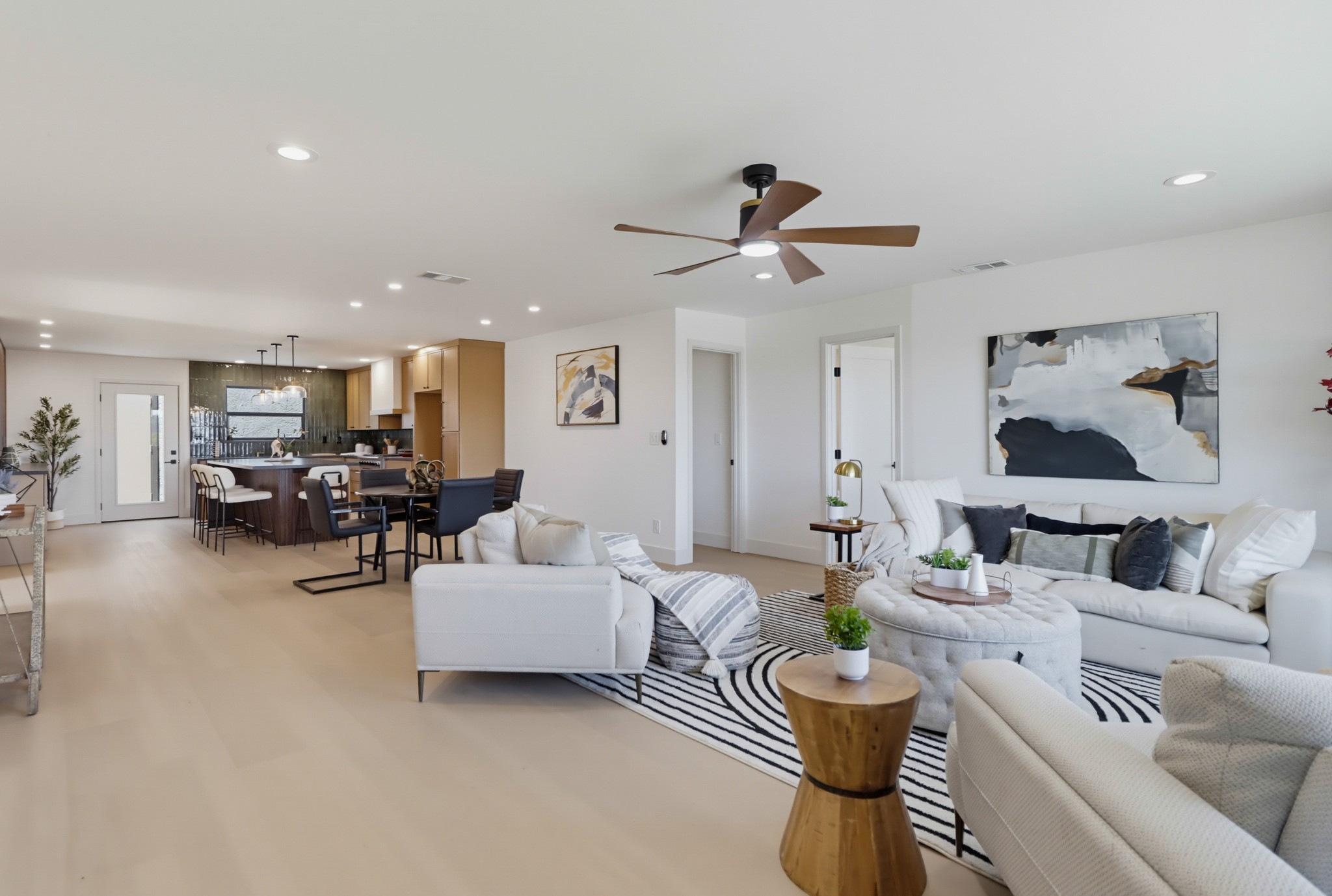 Virtual tour photo 8 of 47 for 7204 Mohawk St