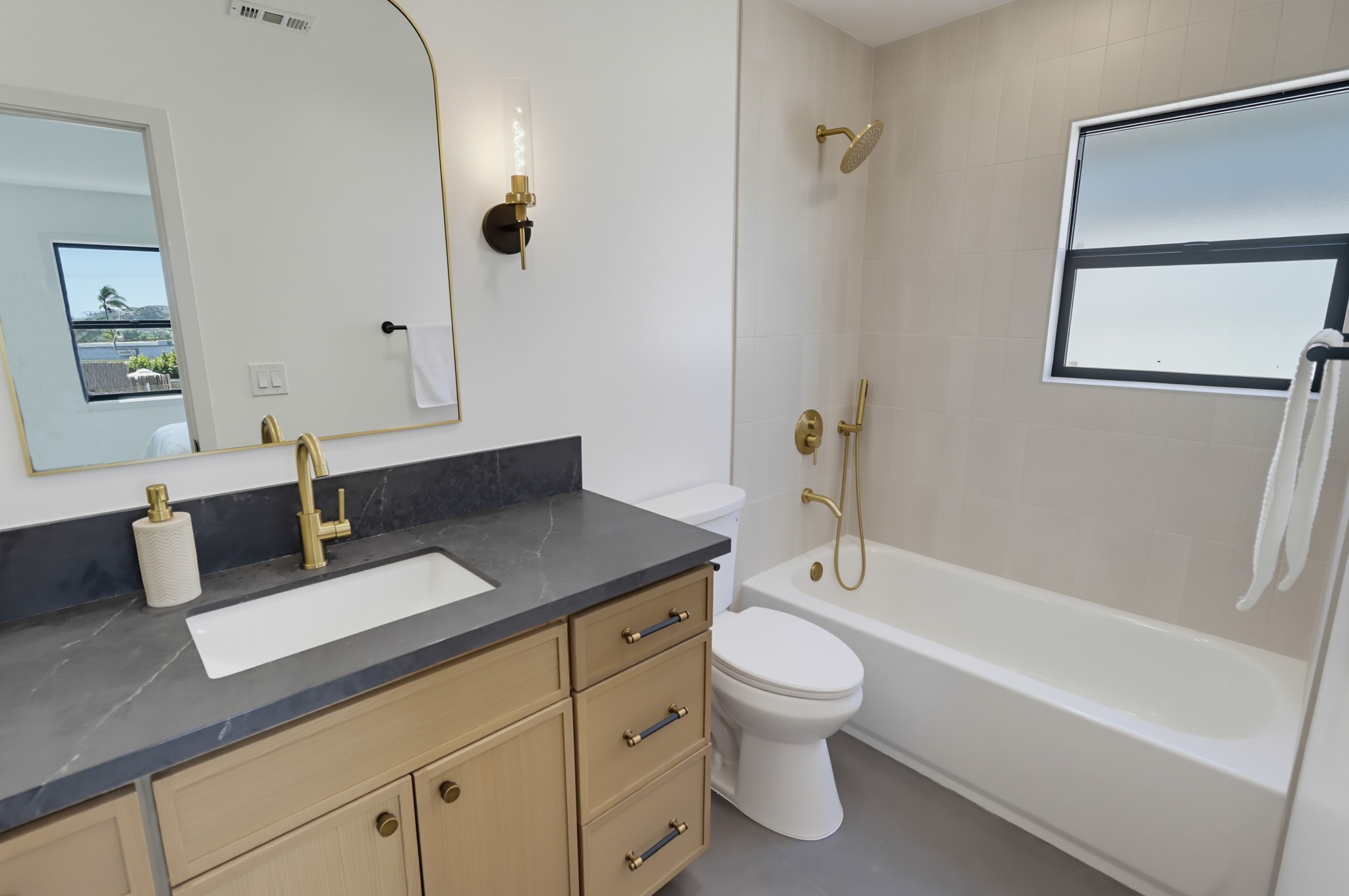 Virtual tour photo 25 of 47 for 7204 Mohawk St