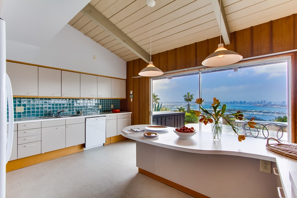 Virtual tour photo 16 of 50 for 721 Golden Park Avenue