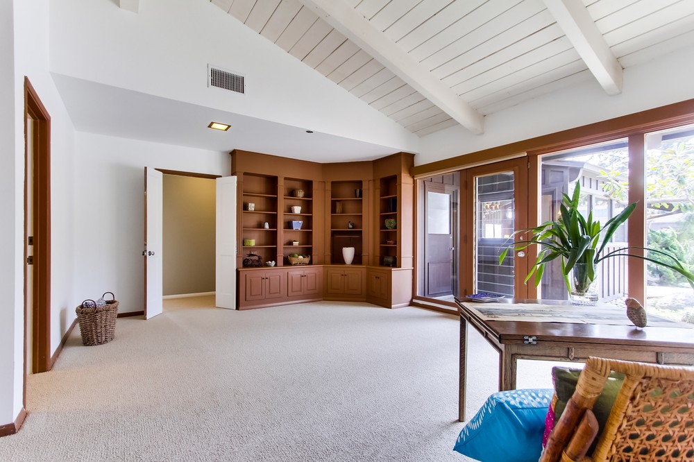 Virtual tour photo 21 of 50 for 721 Golden Park Avenue