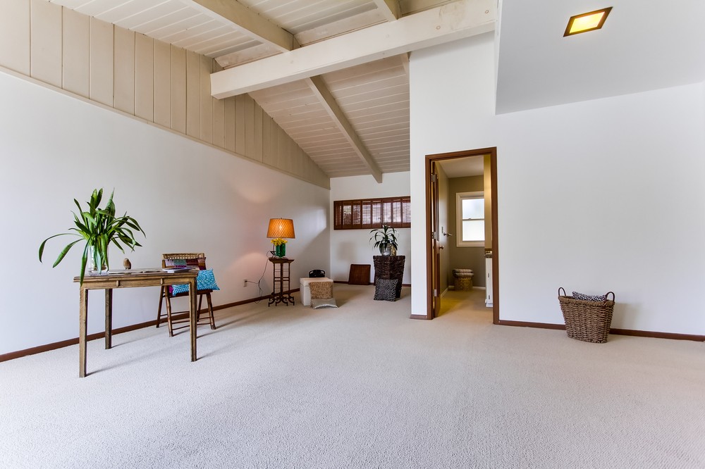 Virtual tour photo 22 of 50 for 721 Golden Park Avenue