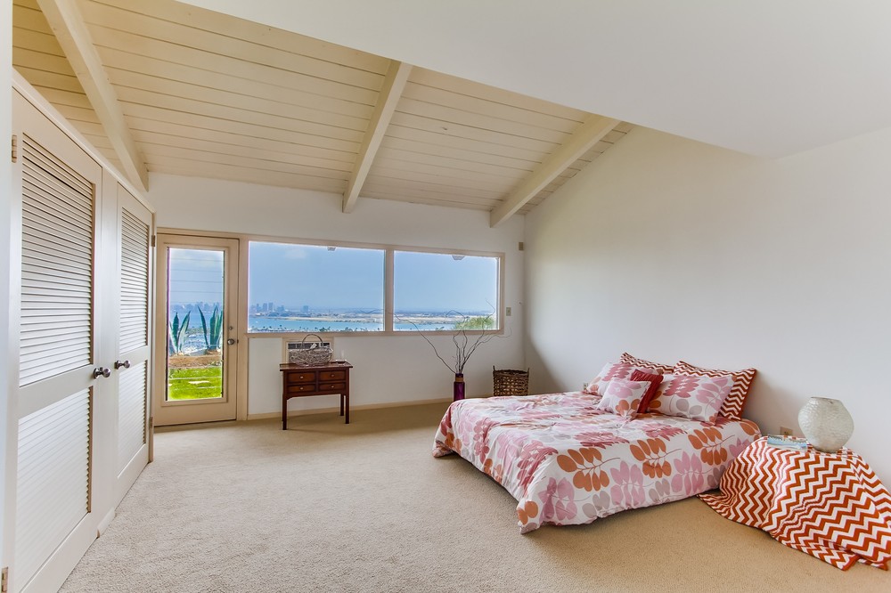 Virtual tour photo 25 of 50 for 721 Golden Park Avenue