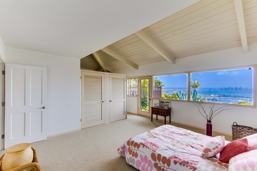 Virtual tour photo 26 of 50 for 721 Golden Park Avenue