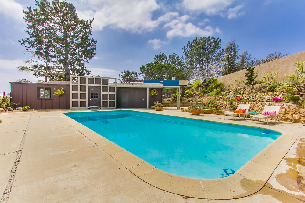 Virtual tour photo 40 of 50 for 721 Golden Park Avenue