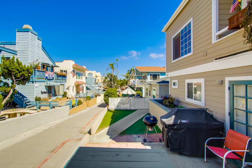 Virtual tour photo 7 of 58 for 721 Isthmus Ct