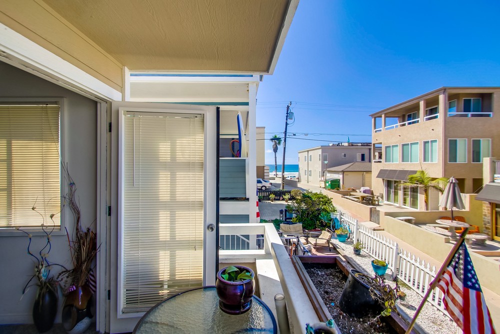 Virtual tour photo 25 of 58 for 721 Isthmus Ct