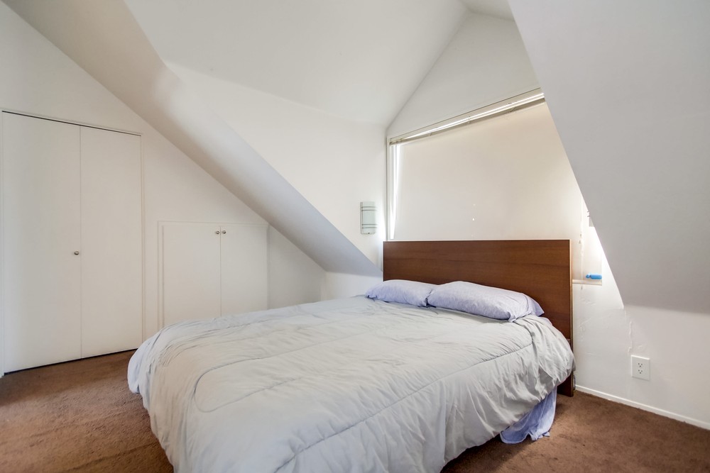 Virtual tour photo 37 of 58 for 721 Isthmus Ct