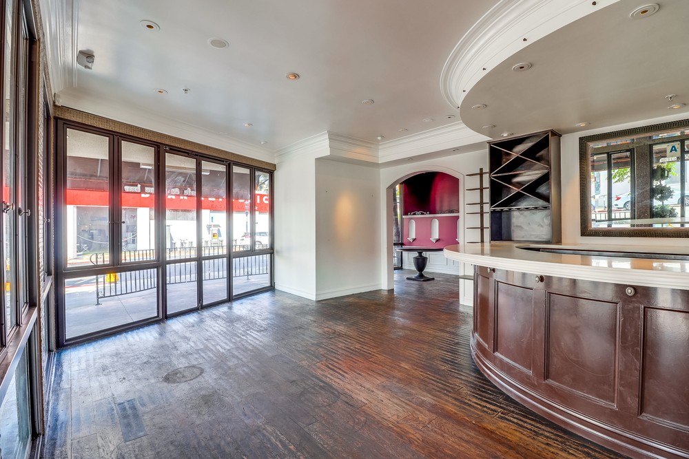Virtual tour photo 13 of 46 for 721 Ninth Ave