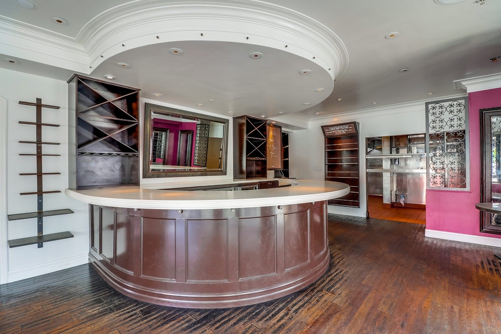 Virtual tour photo 14 of 46 for 721 Ninth Ave