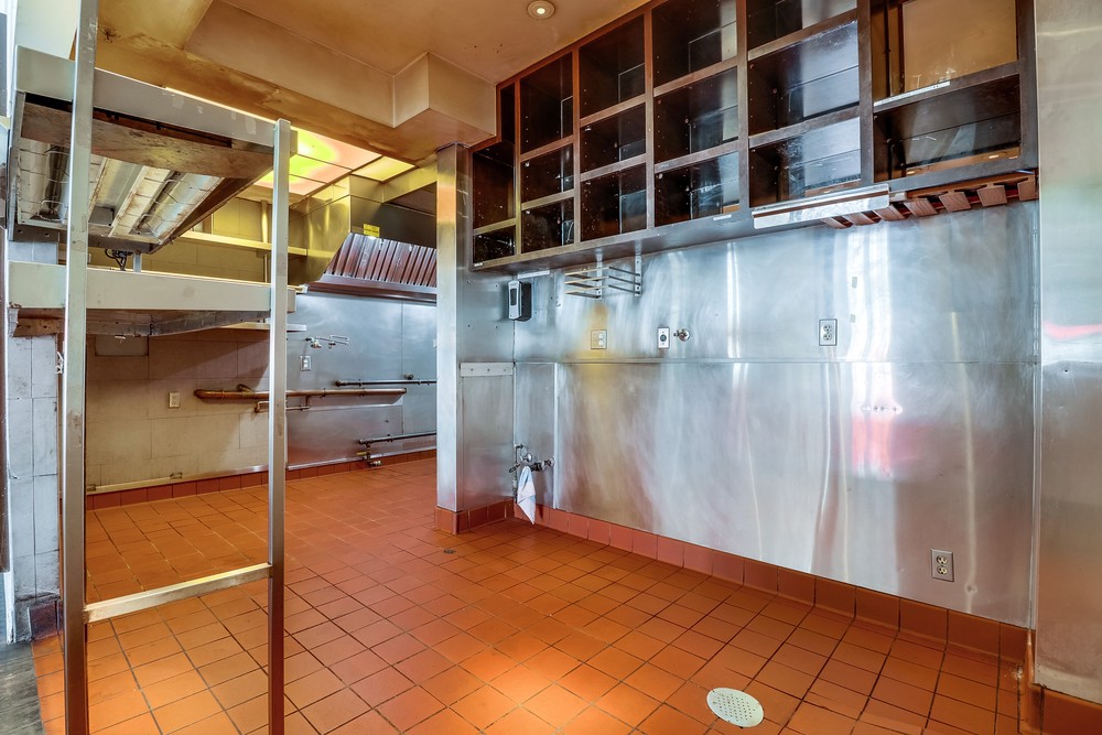 Virtual tour photo 26 of 46 for 721 Ninth Ave