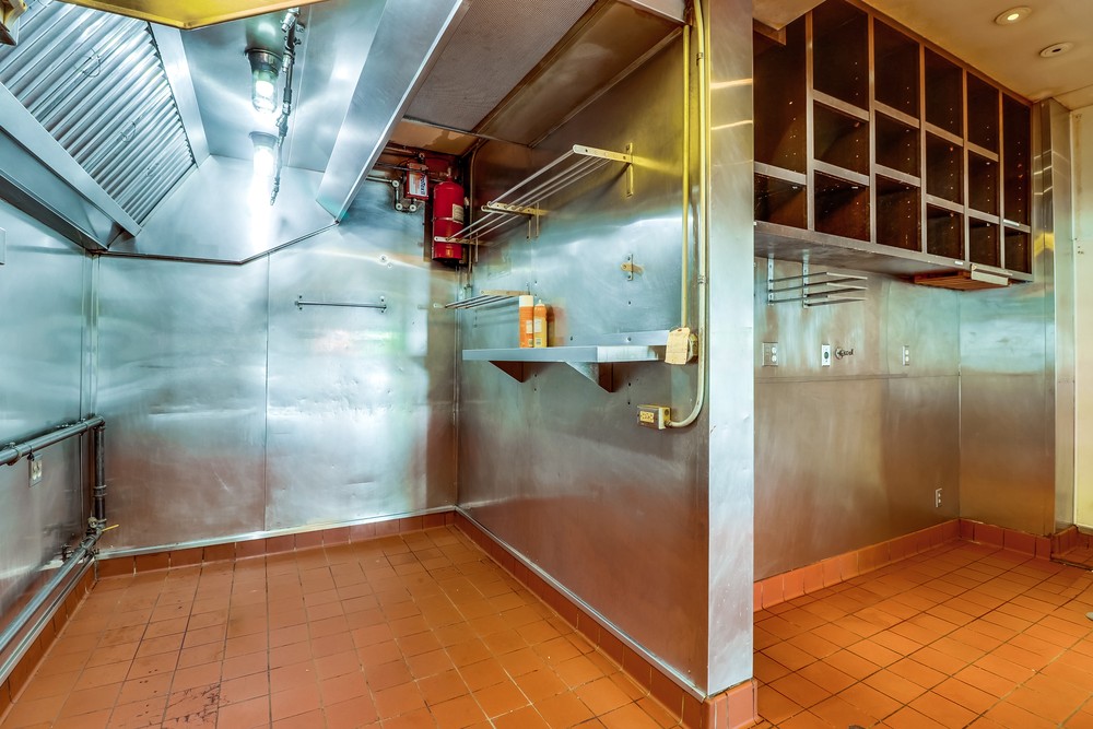 Virtual tour photo 28 of 46 for 721 Ninth Ave