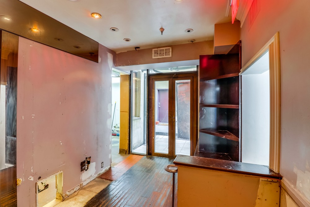 Virtual tour photo 36 of 46 for 721 Ninth Ave