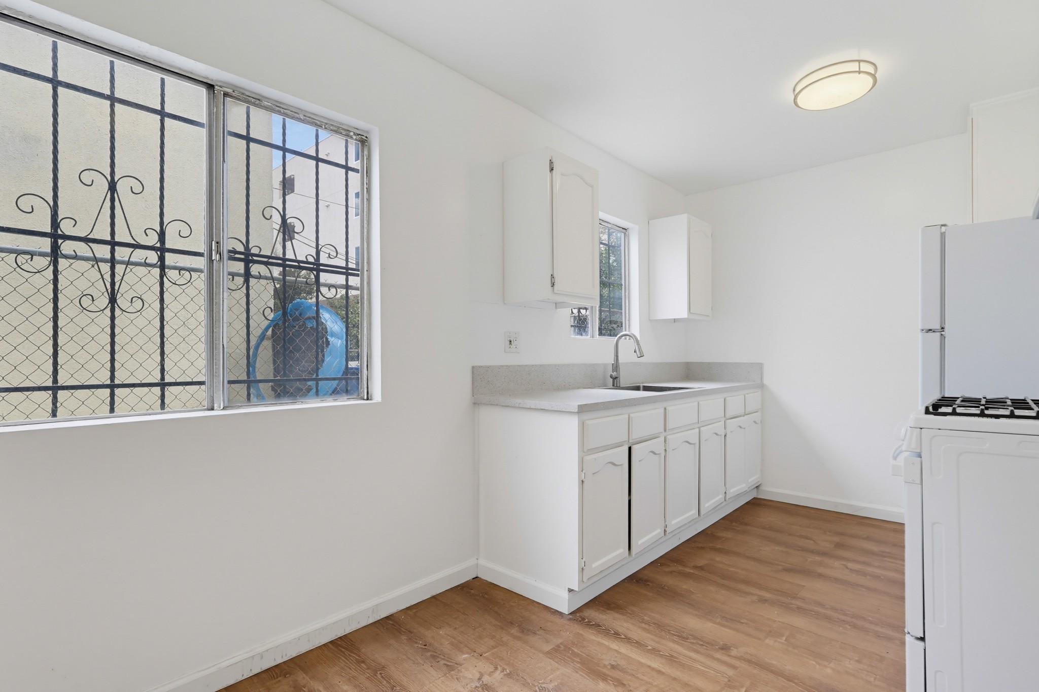 Virtual tour photo 16 of 118 for 721 W 54th St