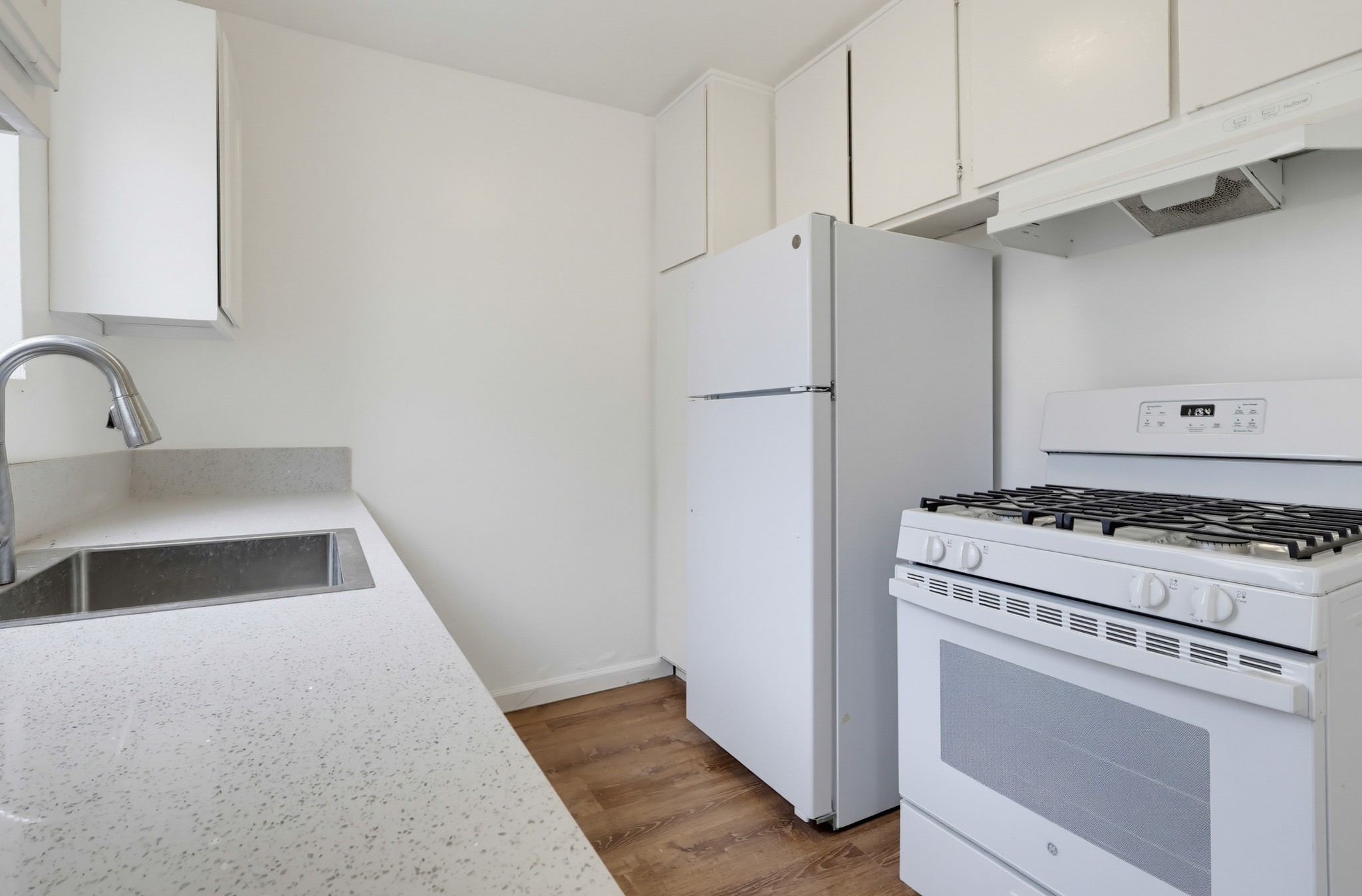 Virtual tour photo 21 of 118 for 721 W 54th St