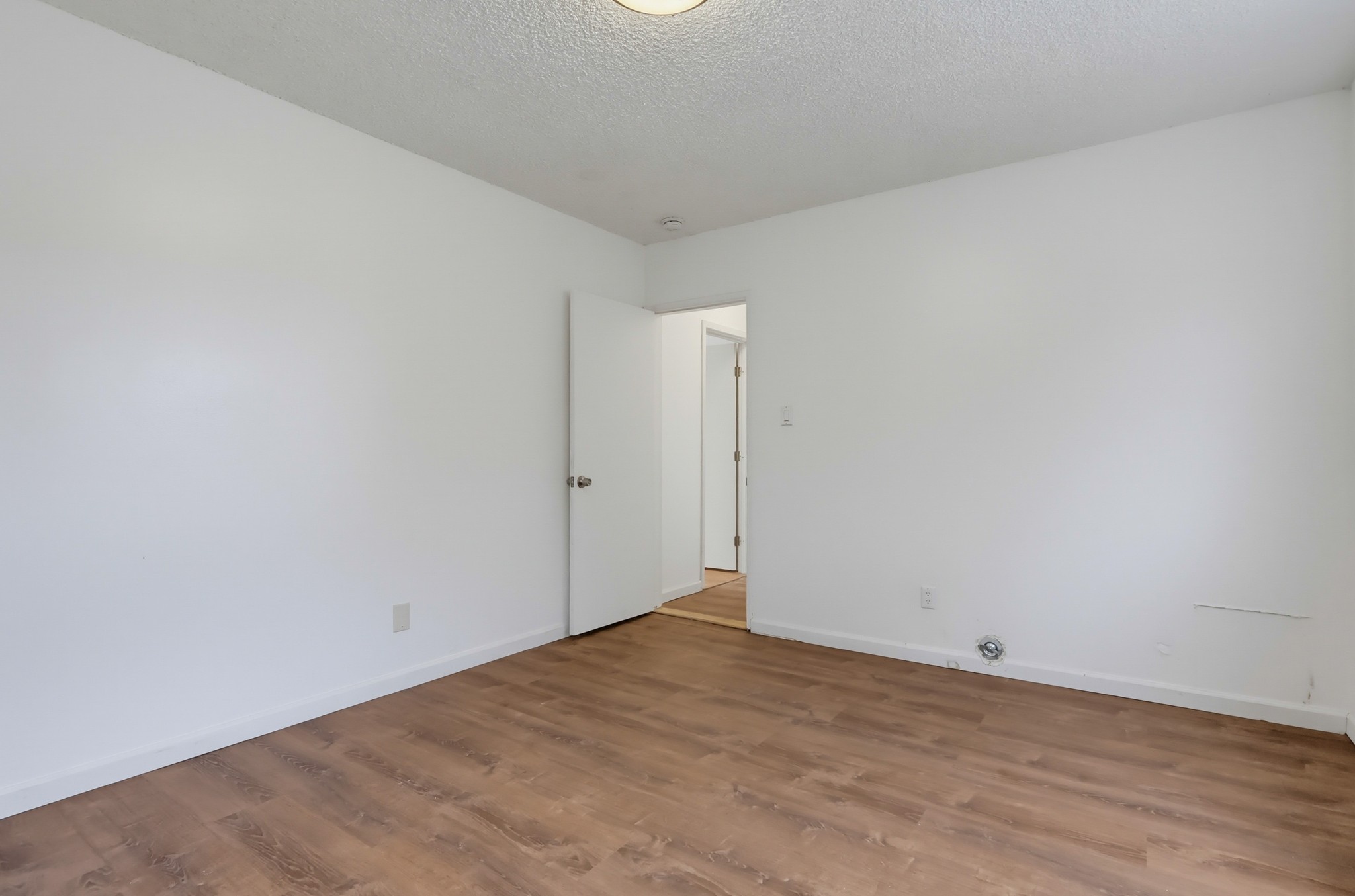 Virtual tour photo 34 of 118 for 721 W 54th St