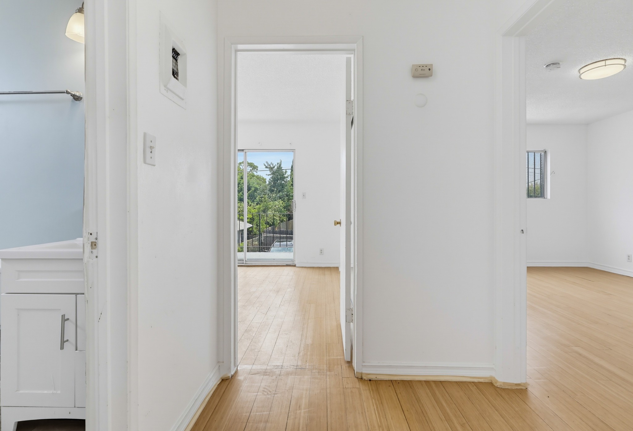 Virtual tour photo 45 of 118 for 721 W 54th St
