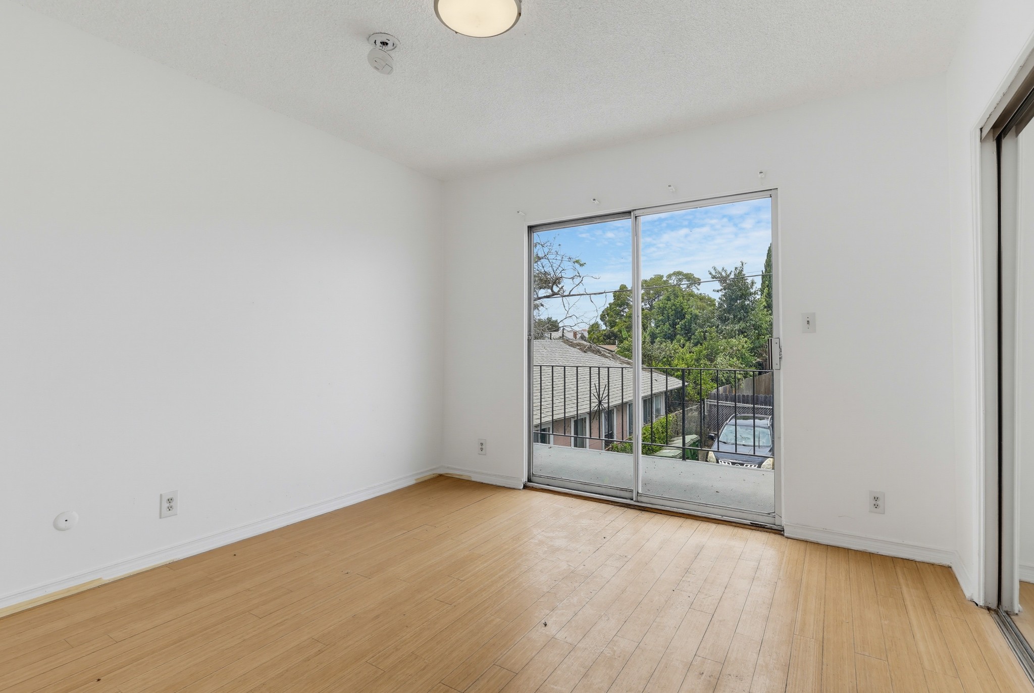 Virtual tour photo 47 of 118 for 721 W 54th St