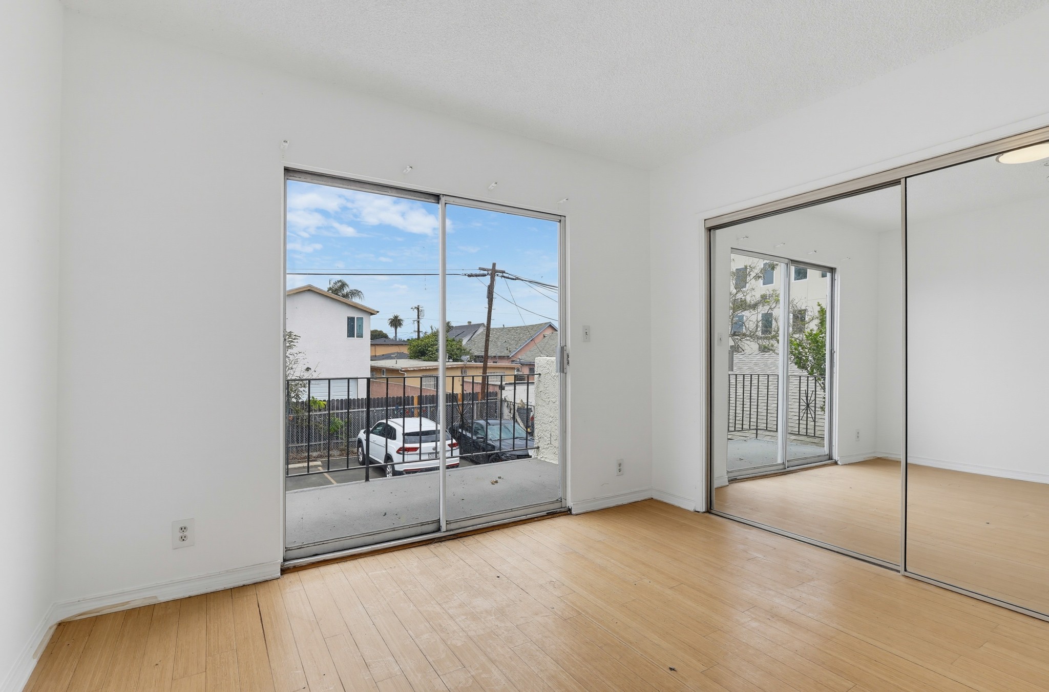 Virtual tour photo 48 of 118 for 721 W 54th St
