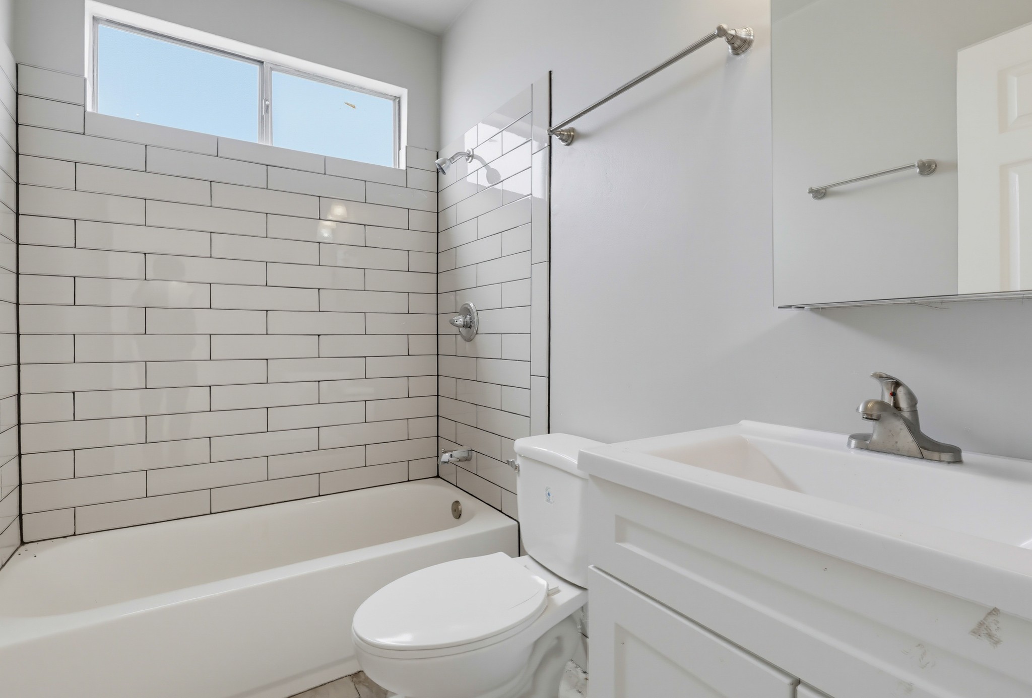Virtual tour photo 52 of 118 for 721 W 54th St