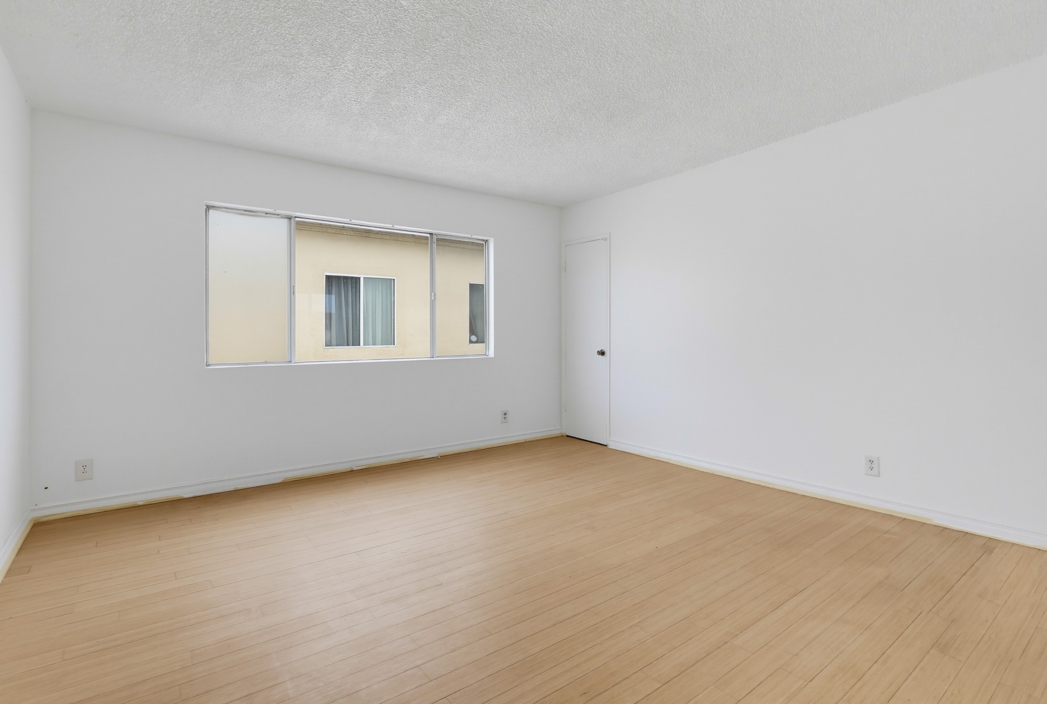 Virtual tour photo 60 of 118 for 721 W 54th St