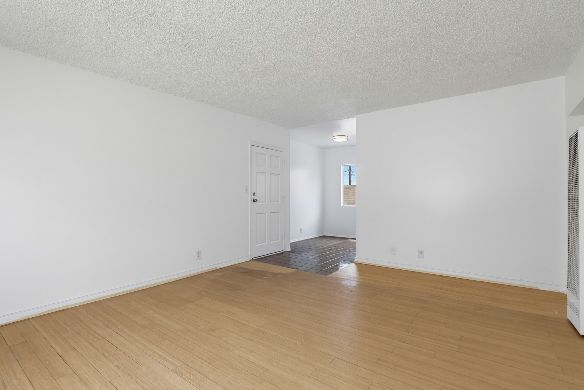 Virtual tour photo 62 of 118 for 721 W 54th St
