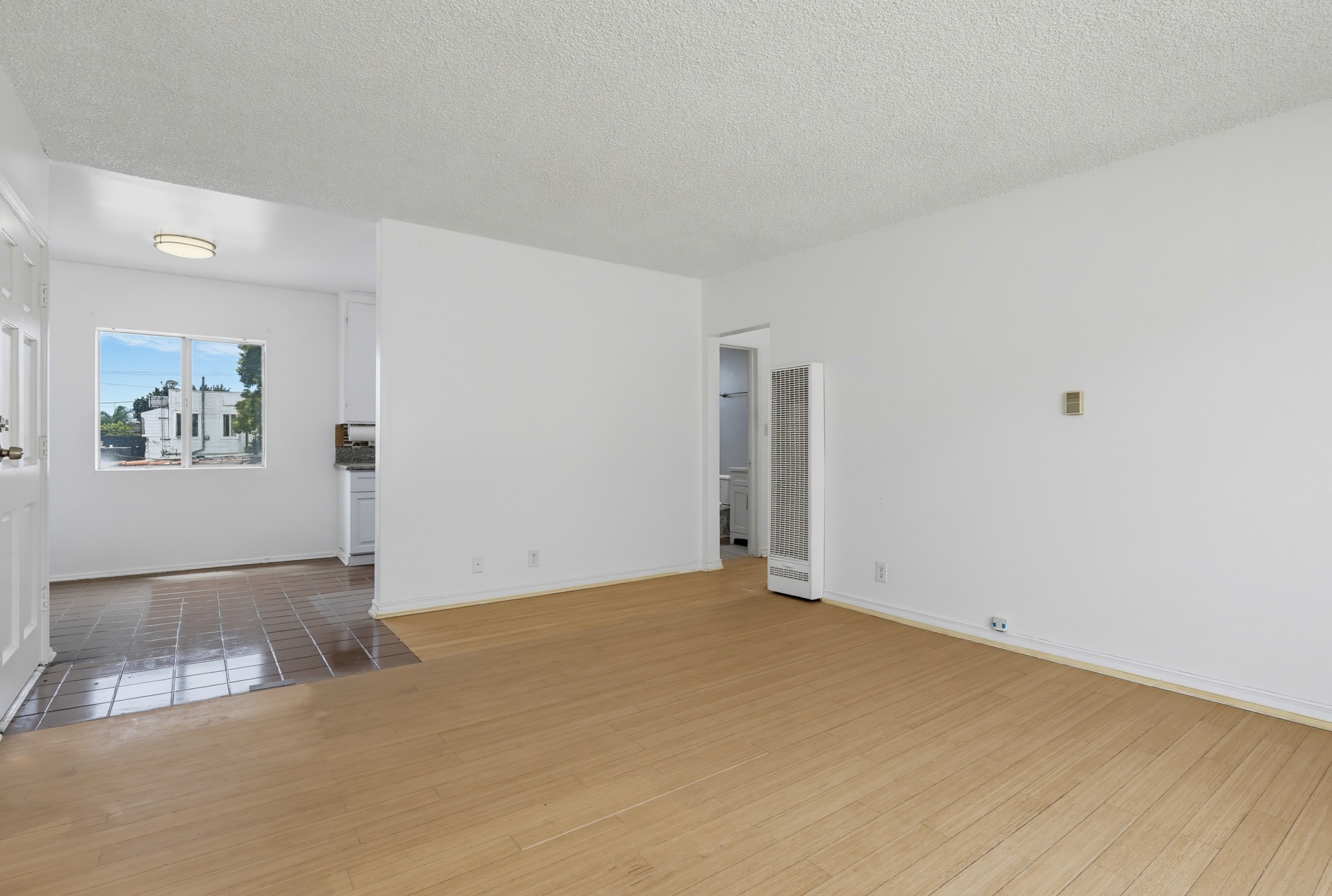 Virtual tour photo 63 of 118 for 721 W 54th St