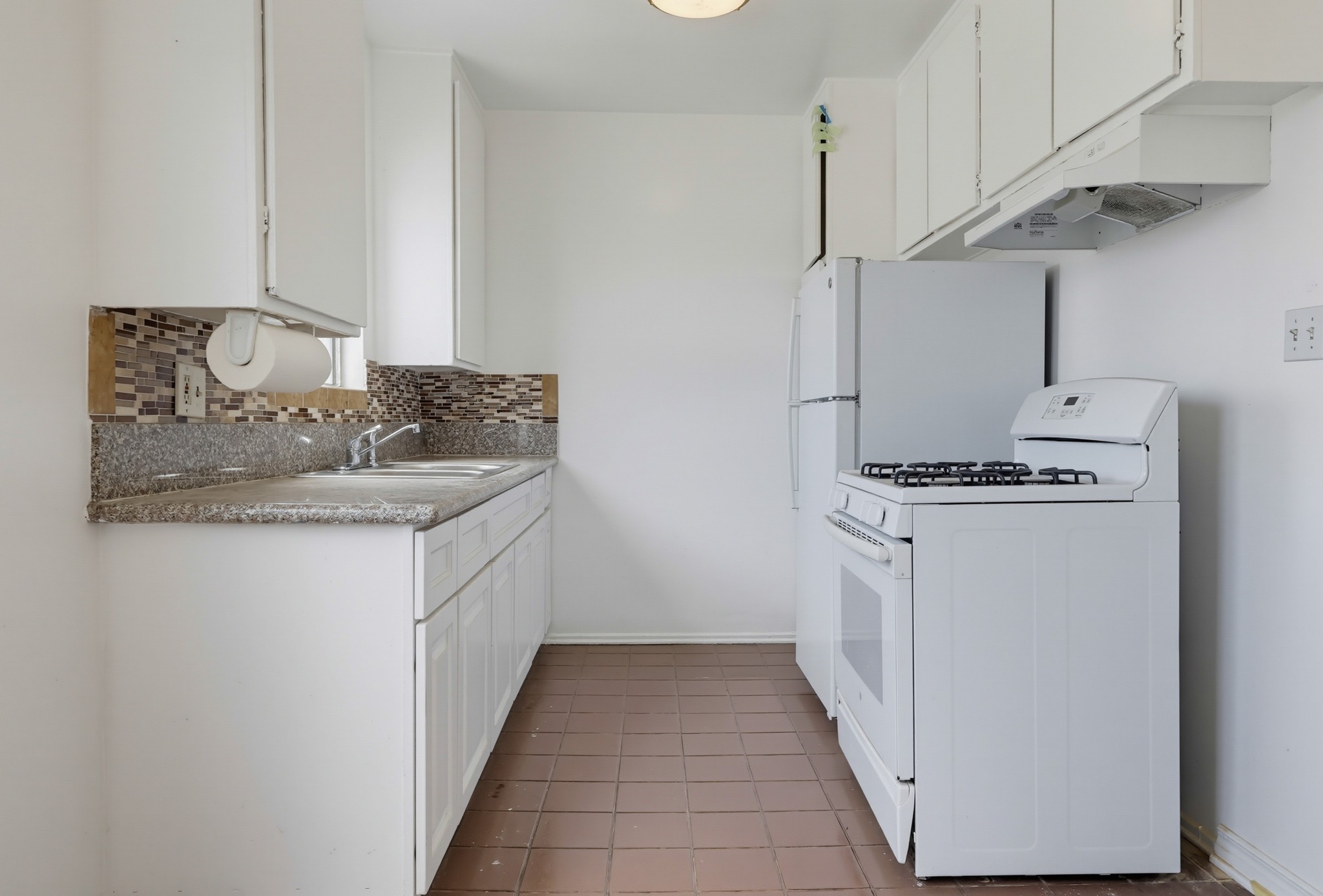 Virtual tour photo 67 of 118 for 721 W 54th St